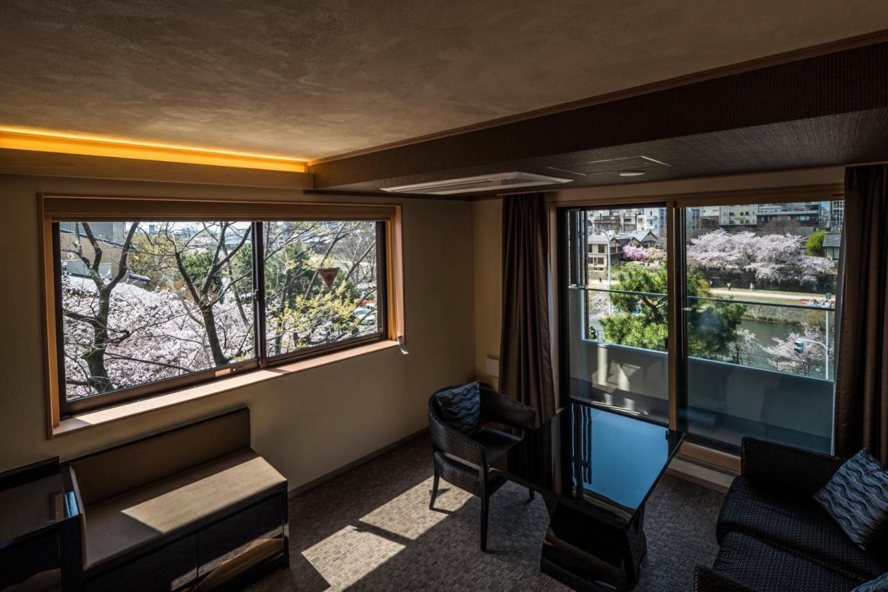 Hotel Alza Kyoto Exterior photo A room at the Kyoto Marriot