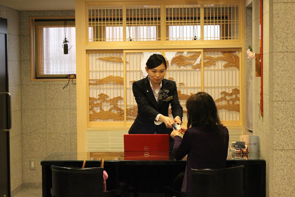 Hotel Alza Kyoto Exterior photo A woman playing the sanxian